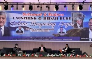 Launching dan Bedah Buku “Bukan Menjaring Angin” Karya Pdt. Dr. Darwin Lumbantobing (Ephorus Emeritus HKBP)
